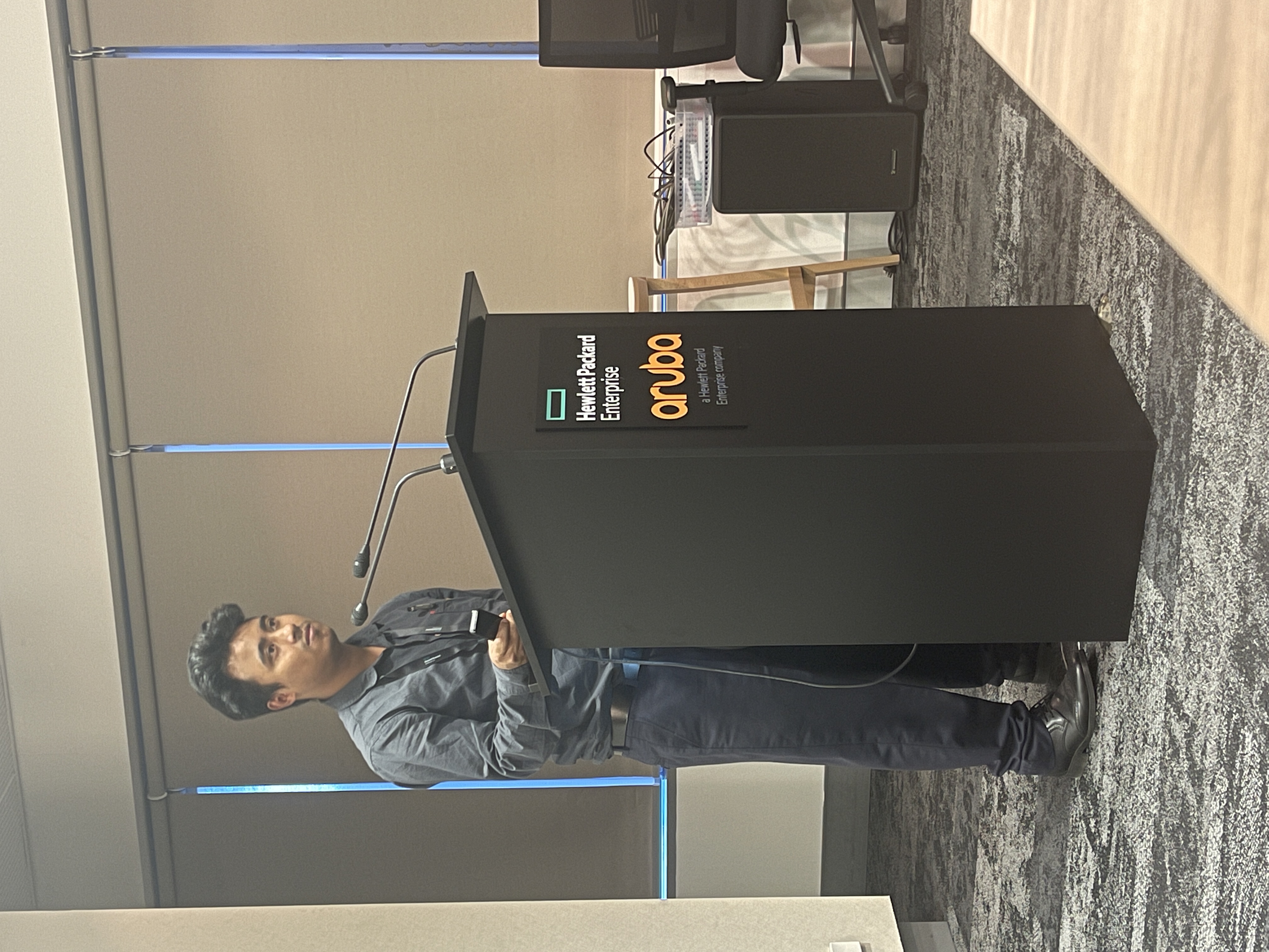 Bibek presenting at HPE Aruba event